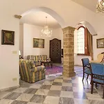 Apartmán Palazzo Albis In Pieno Centro Per 8 Persone