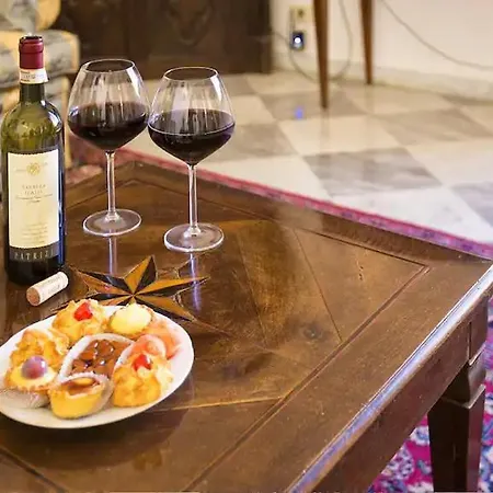 Palazzo Dalbis In Pieno Centro Per 8 Persone * Alghero